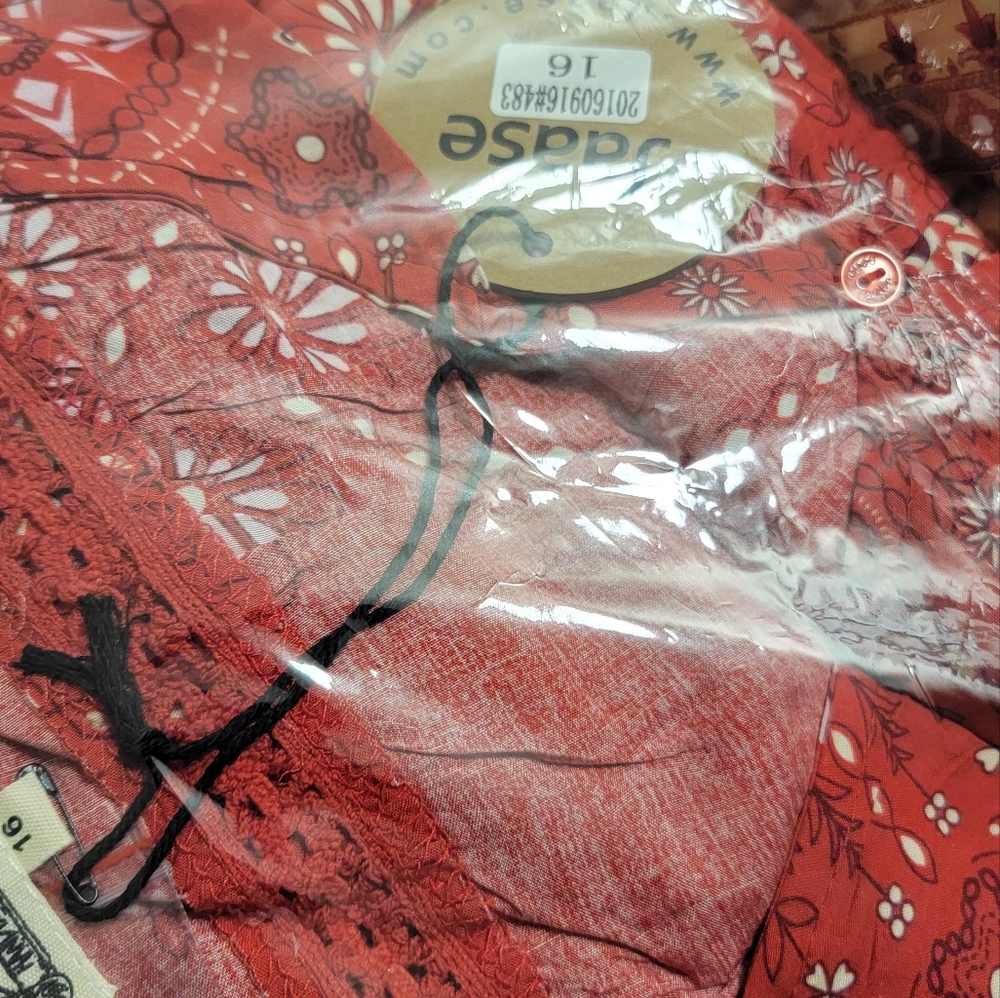 Red Print Maxi By Jaase. - image 5